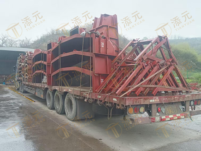 Wheeled Steel Mould for 5T Accropode & Non-Wheeled Steel Mould for 35T Accropode